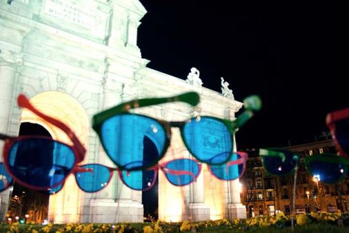 Grafitis de luz, obras efímeras en la ciudad 15-43-11